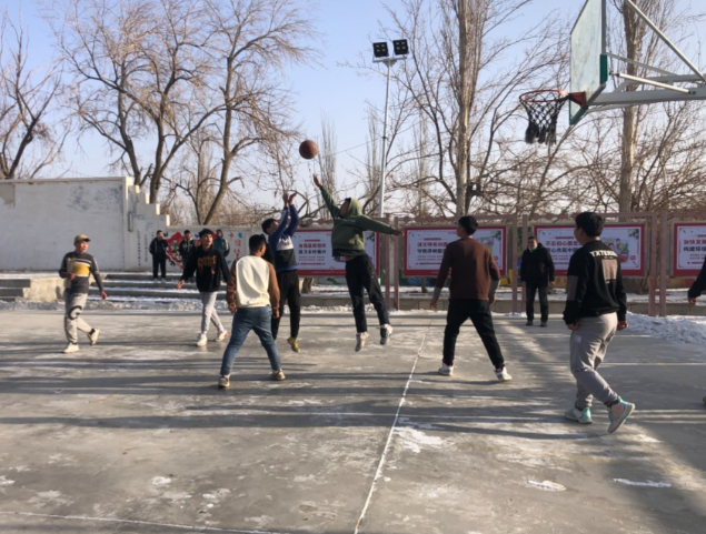 打造创始课间运动超市形成传统深耕探索双轨育人形式